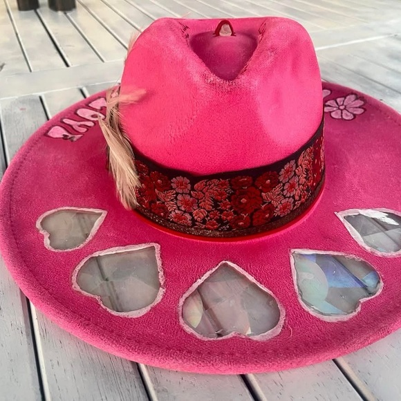 Meet your Posher, Casey - Picture 9 of 12